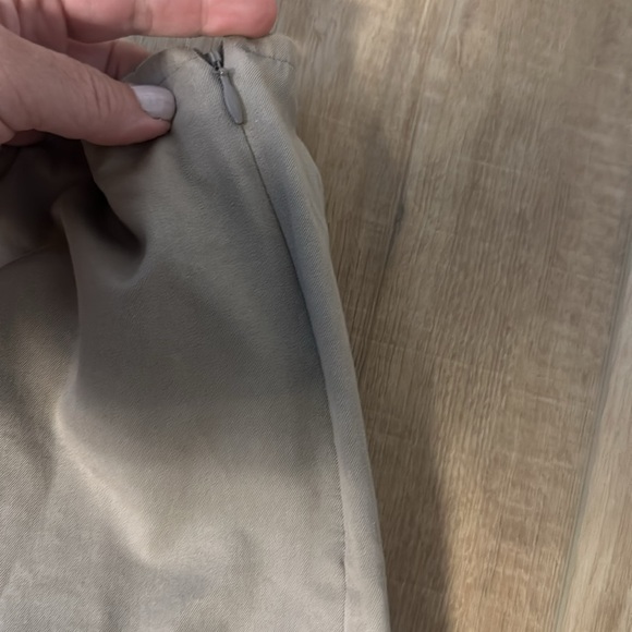Eileen Fisher women’s petite khaki cropped pants size small - Picture 3 of 8